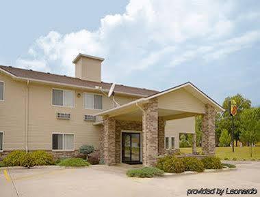 Hotel Super 8 By Wyndham Cresco Ia Exterior foto
